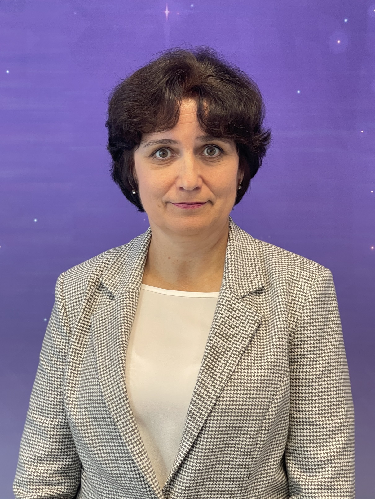 Белозёрова Елена Валентиновна.