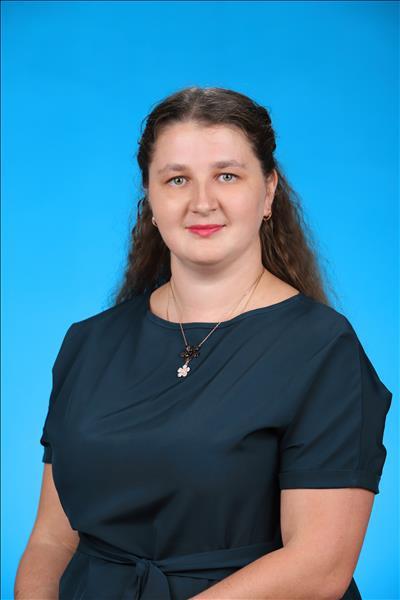 Денис Елена Васильевна.